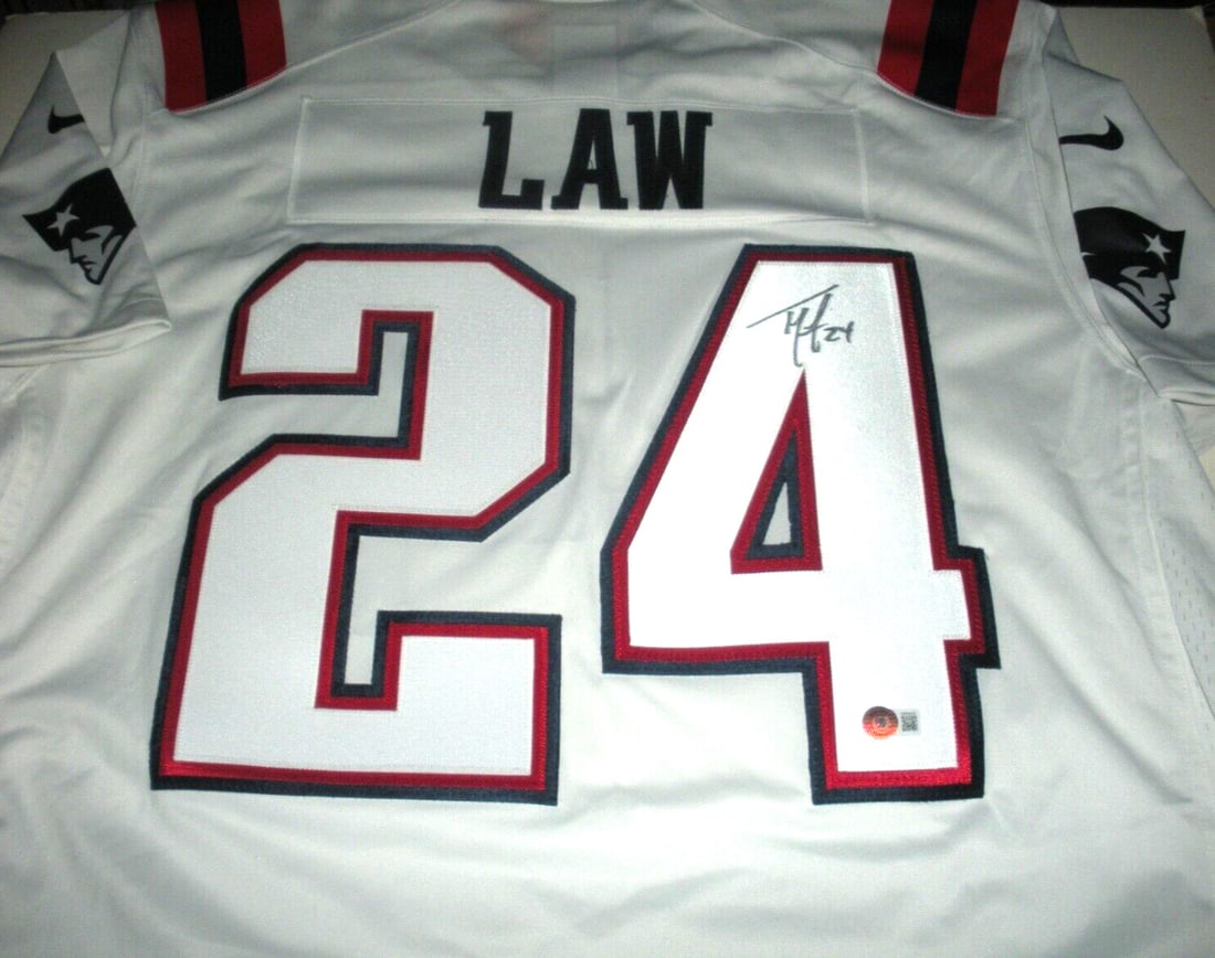 Bart Starr autographed Nike New England Patriots jersey with Beckett COA: Bart Starr autographed Nike New England Patriots jersey with Beckett COA This is an officially licensed Nike jersey signed by Ty Law of the New England Patriots. The jersey comes with Beckett authenti