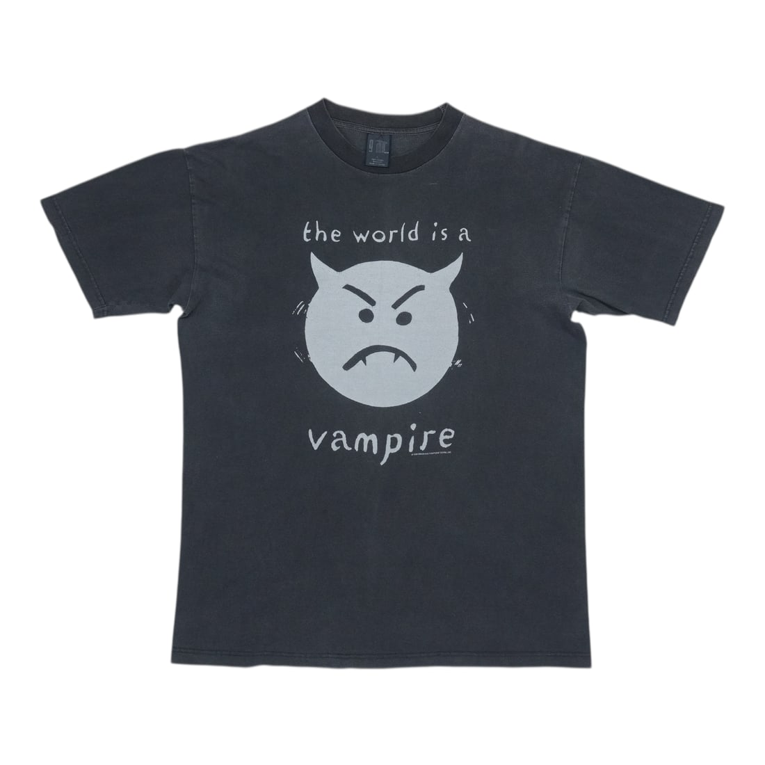 Vintage 1996 Smashing Pumpkins Tour T Shirt World Is A Vampire Large: Vintage 1996 Smashing Pumpkins Tour T Shirt World Is A Vampire Large This is an original vintage 1996 Smashing Pumpkins "World Is A Vampire" Tour shirt featuring front and back graphics. Made from 100