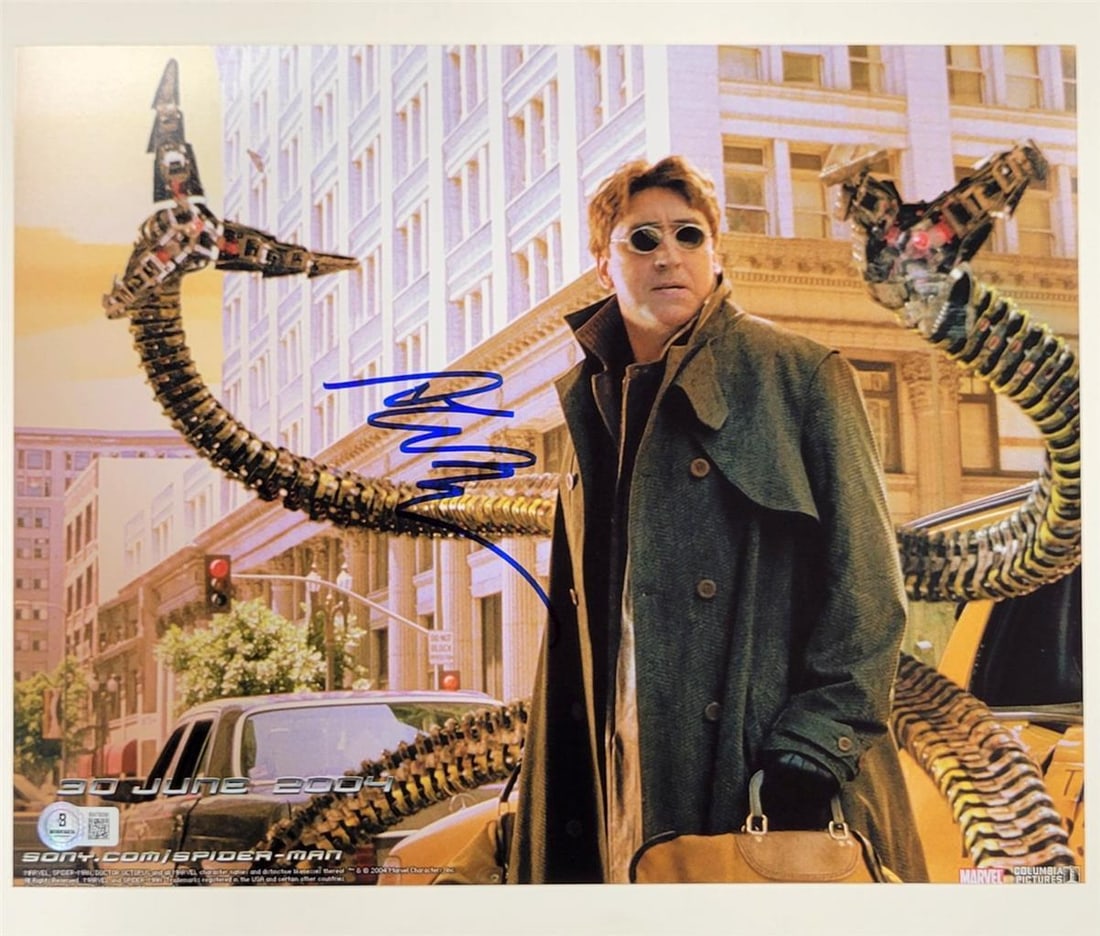 Alfred Molina Signed Spider-Man 2 11x14 Photo Authenticated by Beckett (1 of 3)