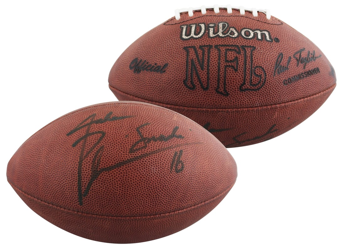 Jake Plummer Signed NFL Wilson Official Football Beckett Authenticated Arizona Cardinals: Jake Plummer Signed NFL Wilson Official Football Beckett Authenticated Arizona Cardinals This Wilson Official NFL football has been personally signed by Jake Plummer of the Arizona Cardinals. The foot