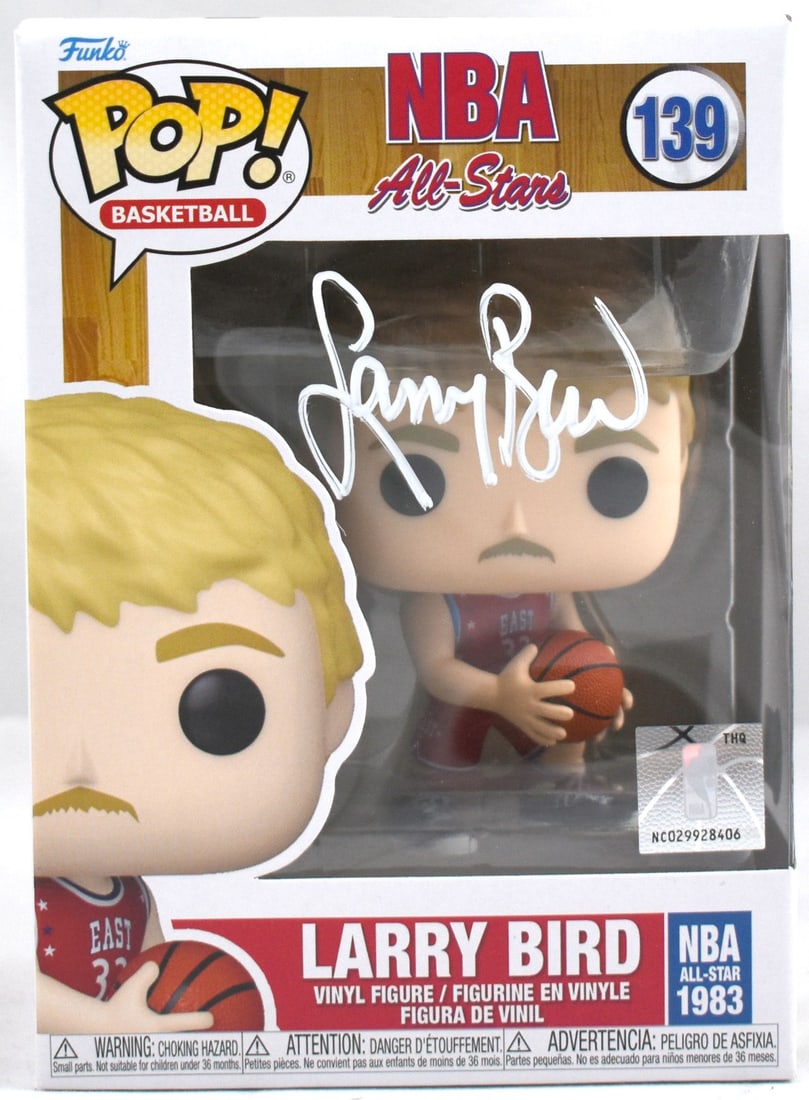 Larry Bird Autographed Celtics Funko Pop 139 with Beckett Hologram: Larry Bird Autographed Celtics Funko Pop 139 with Beckett Hologram This is a pre-owned Funko Pop! figure featuring Larry Bird, a legendary basketball player known for his time with the Boston Celtics.