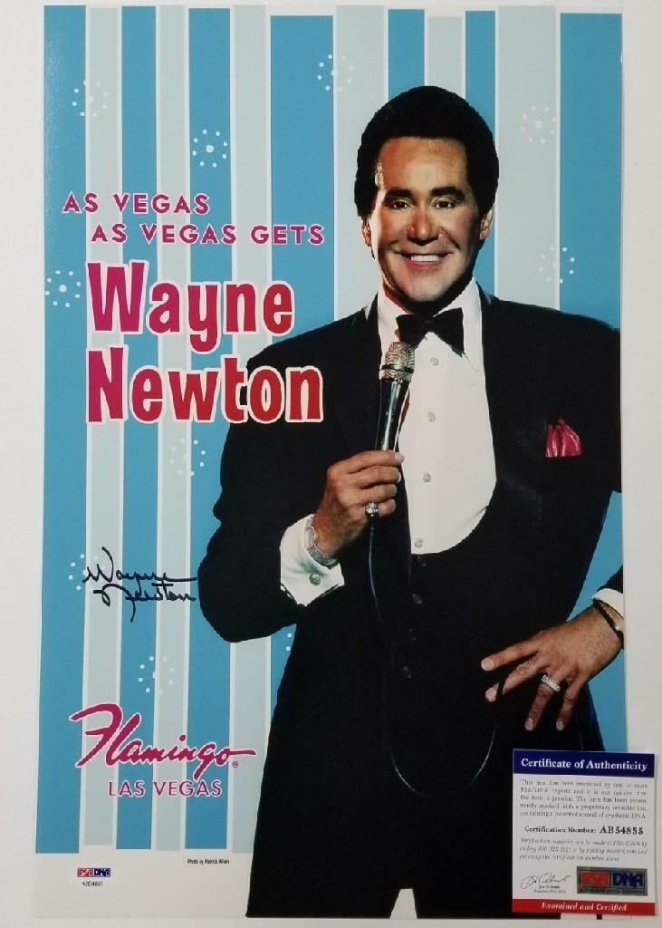 Wayne Newton Signed 11x17 Photo Las Vegas PSA/DNA Authentic: Wayne Newton Signed 11x17 Photo Las Vegas PSA/DNA Authentic Celebrate the legendary Wayne Newton with this autographed 11x17 photo capturing his iconic presence in Las Vegas. This original photograph
