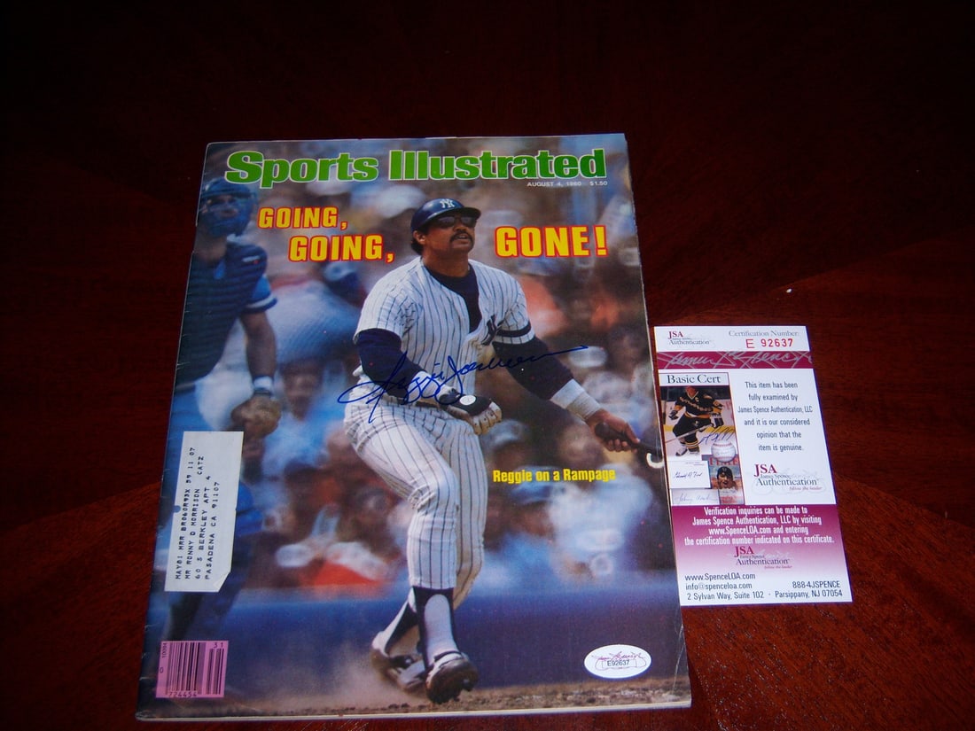 Reggie Jackson Signed Sports Illustrated Magazine JSA COA Yankees HOF (1 of 2)