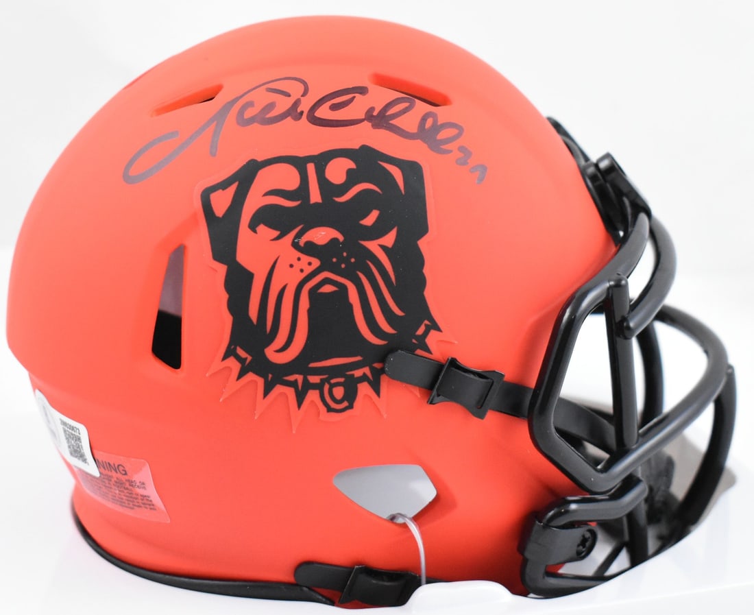 Nick Chubb Signed Cleveland Browns Mini Helmet Beckett Authenticated (1 of 3)