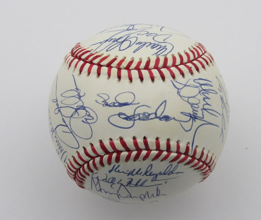 1991 New York Mets Team Signed Baseball by 33 Players ONL (1 of 6)