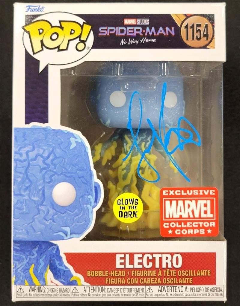 Jamie Foxx Signed Electro Funko Pop No Way Home Beckett Authenticated: Jamie Foxx Signed Electro Funko Pop No Way Home Beckett Authenticated This is a signed Electro Funko Pop! from the movie Spider-Man: No Way Home, featuring the signature of Jamie Foxx. The autograph h