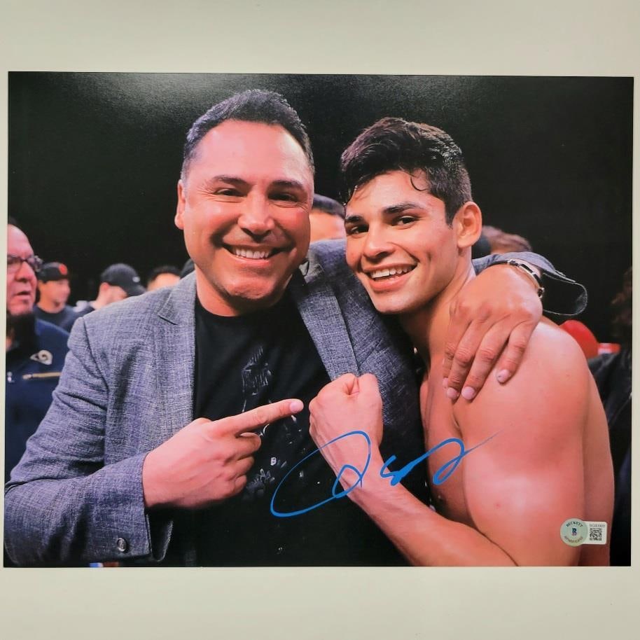 11x14 boxing photo signed by Oscar De La Hoya with Ryan Garcia Beckett BAS Holo (1 of 3)