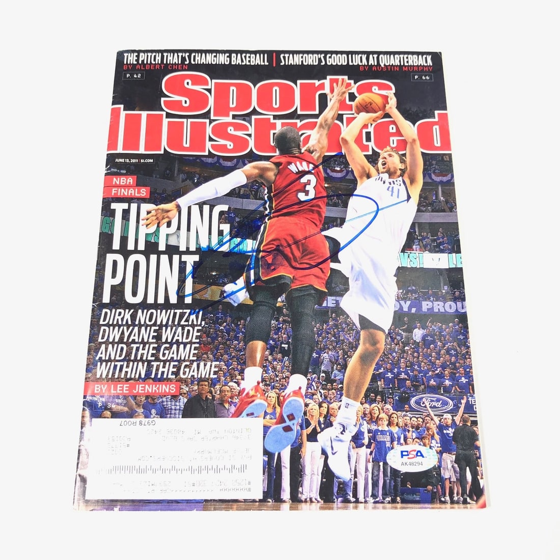 Dwyane Wade Autographed SI Magazine PSA/DNA Miami Heat Memorabilia: Dwyane Wade Autographed SI Magazine PSA/DNA Miami Heat Memorabilia This Sports Illustrated Magazine features a bold autograph from Dwyane Wade, the iconic player known for his time with the Miami Heat