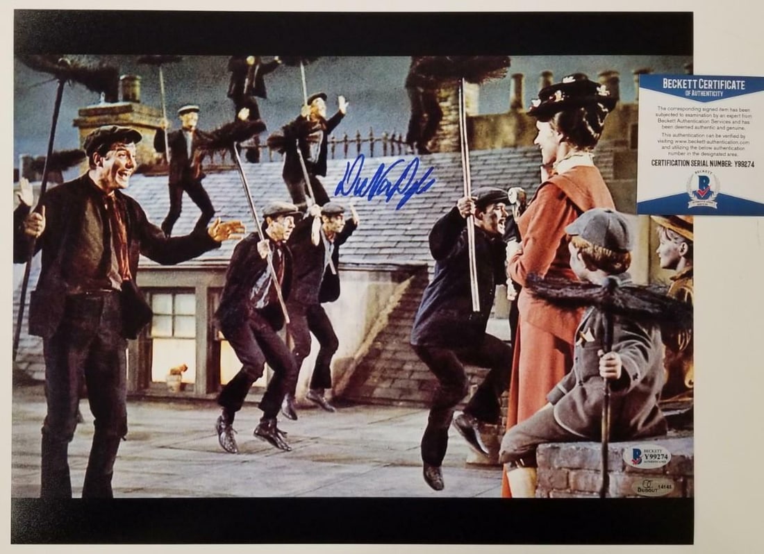 Dick Van Dyke Signed 11x14 Mary Poppins Photo Beckett Authenticated (1 of 1)