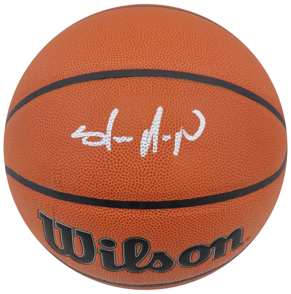Shawn Kemp Signed Wilson NBA Basketball with COA (1 of 1)