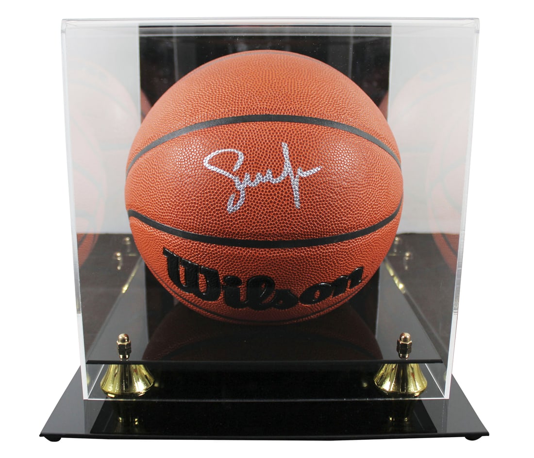 Steve Nash Autographed Wilson Basketball with Beckett Authentication (1 of 4)