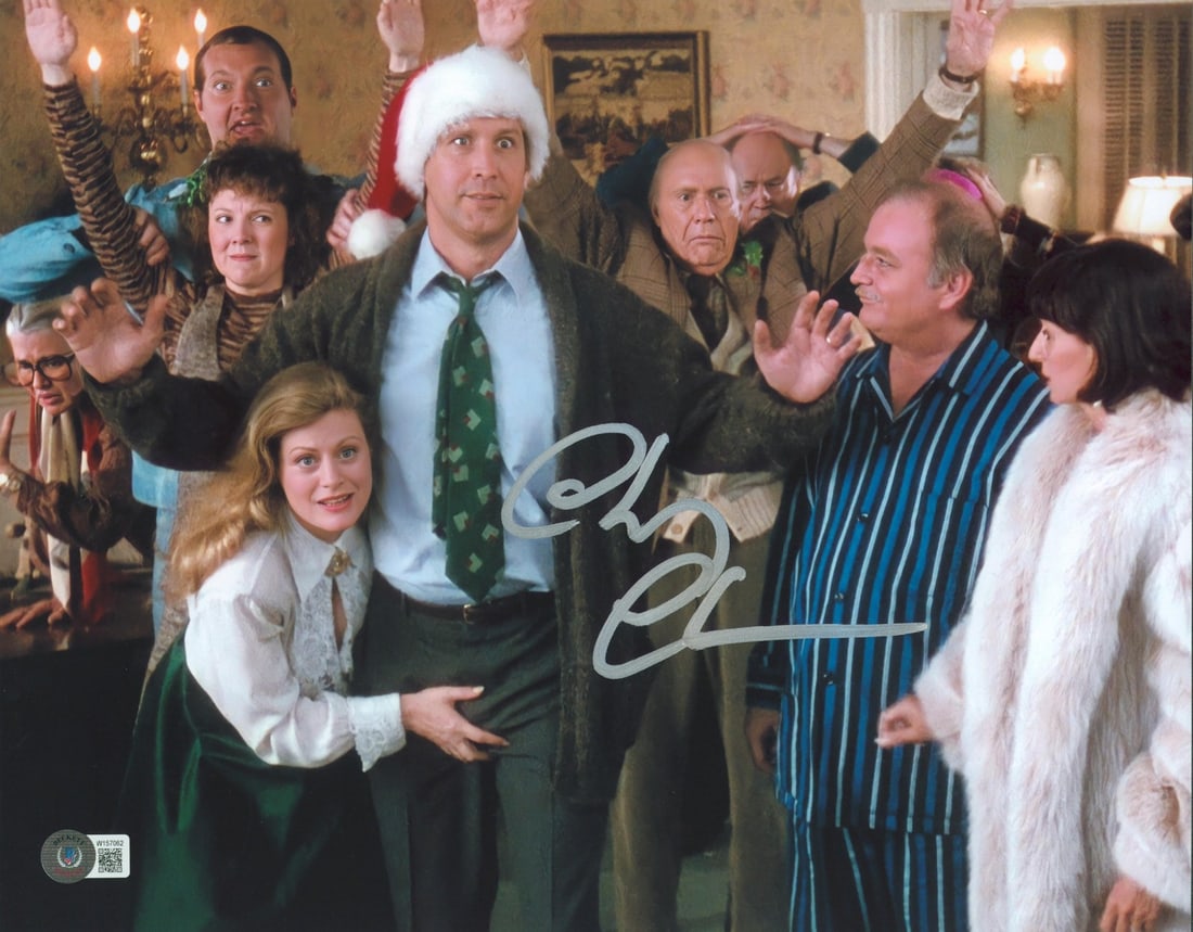Chevy Chase Signed 11x14 National Lampoon Christmas Vacation Photo BAS Witnessed (1 of 3)