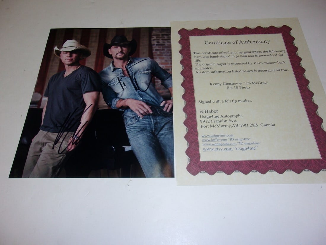Tim McGraw Kenny Chesney Signed 8x10 Photo with COA (1 of 1)