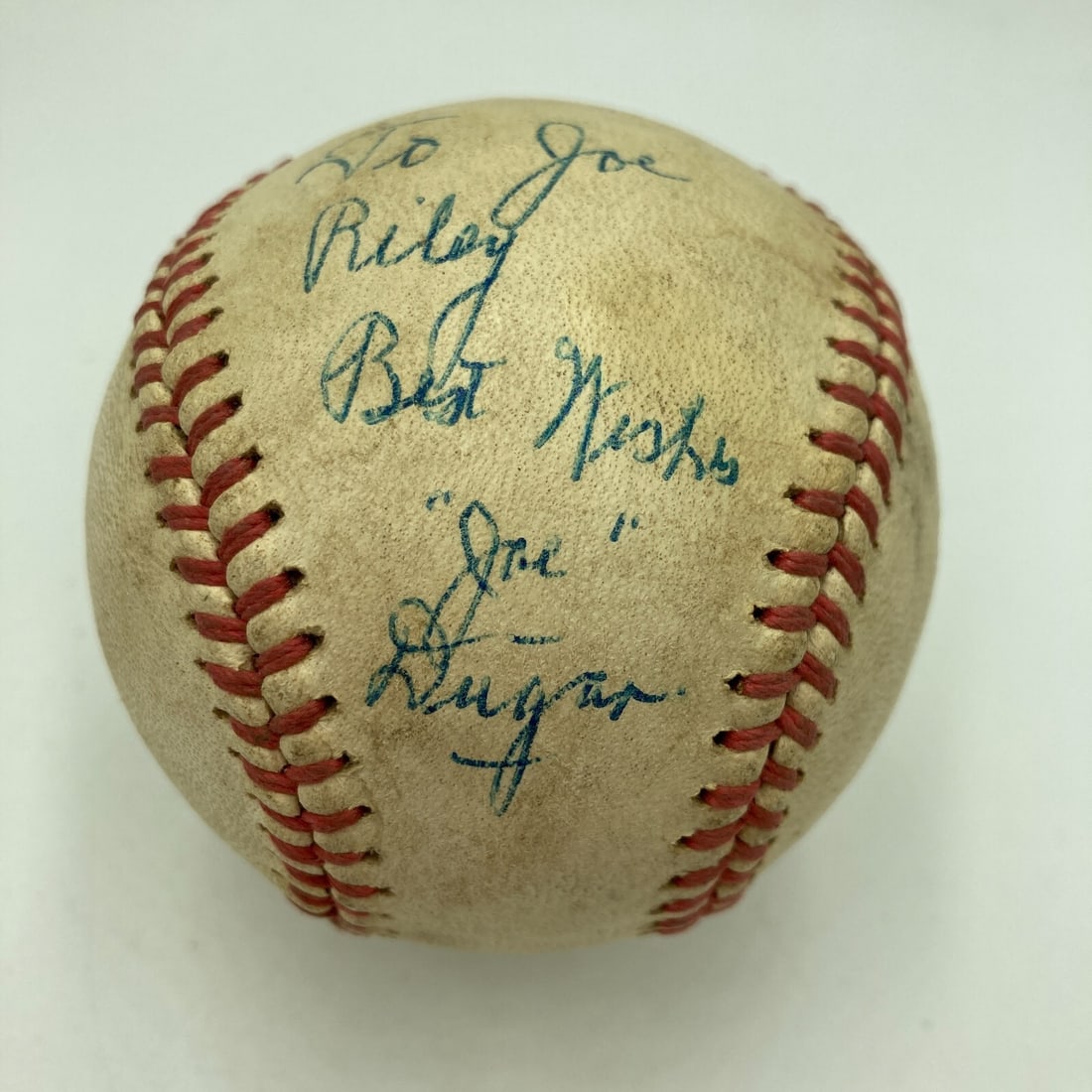 Joe Dugan Signed 1927 Yankees Baseball JSA Authenticated: Joe Dugan Signed 1927 Yankees Baseball JSA Authenticated This is a signed official league baseball from 1927 featuring the autograph of Joe Dugan, known as "Jumping Joe." The ball represents the legen