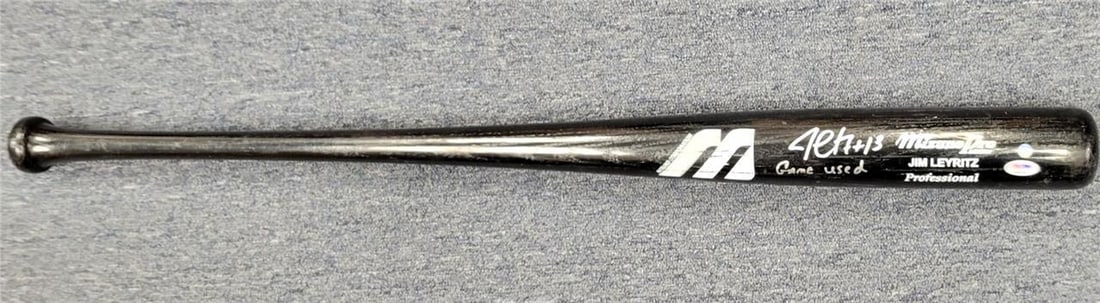 Jim Leyritz Autographed Game Used Baseball Bat PSA Authenticated: Jim Leyritz Autographed Game Used Baseball Bat PSA Authenticated This is a Jim Leyritz signed "Game Used" cracked personal bat, featuring an authentic autograph verified by Professional Sports Authent