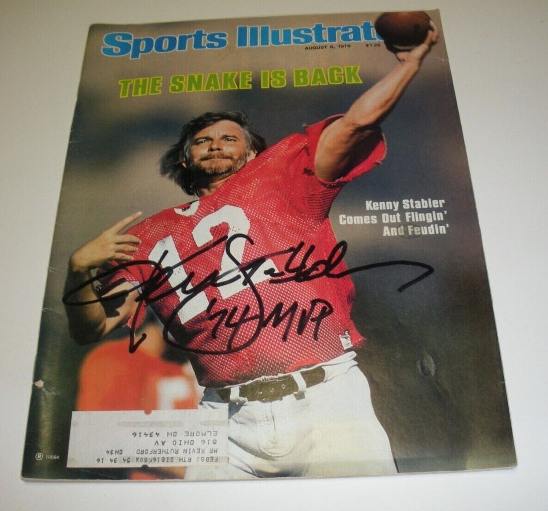 Ken Stabler Signed Sports Illustrated 1974 MVP COA Oakland Raiders HOF: Ken Stabler Signed Sports Illustrated 1974 MVP COA Oakland Raiders HOF This is an original Sports Illustrated magazine featuring Ken Stabler, the Hall of Fame quarterback for the Oakland Raiders, who