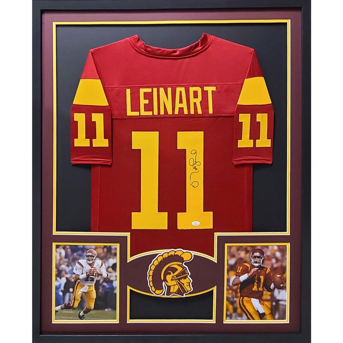 Matt Leinart Autographed Framed USC Jersey JSA Certified 42x34: Matt Leinart Autographed Framed USC Jersey JSA Certified 42x34 Celebrate the legacy of Matt Leinart with this autographed framed jersey. The jersey is authenticated by JSA, a leading name in sports me