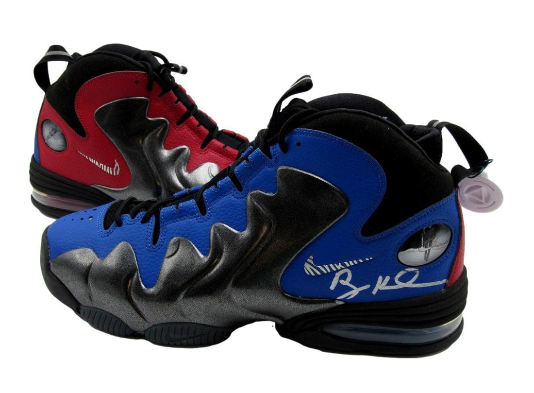 Autographed Nike Air Penny 3 QS 'Do It For Dez' Blue Red Shoes PSA/DNA: Autographed Nike Air Penny 3 QS 'Do It For Dez' Blue Red Shoes PSA/DNA Offered is a pair of Autographed Nike Air Penny 3 QS 'Do It For Dez' sneakers in a striking blue and red colorway, designed for b