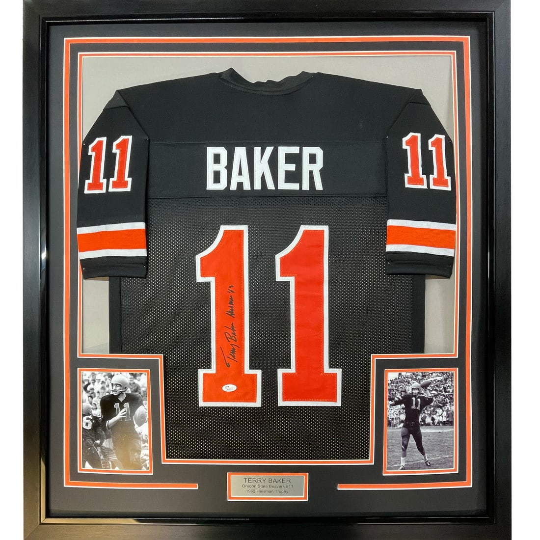 Framed Terry Baker Autographed Oregon State Jersey with PSA COA: Framed Terry Baker Autographed Oregon State Jersey with PSA COA Celebrate the legacy of Terry Baker with this professionally framed and autographed Oregon State Beavers black jersey. Measuring an impr