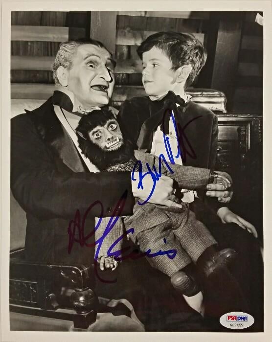 8x10 Photo Signed by Al Lewis and Butch Patrick The Munsters PSA DNA (1 of 2)