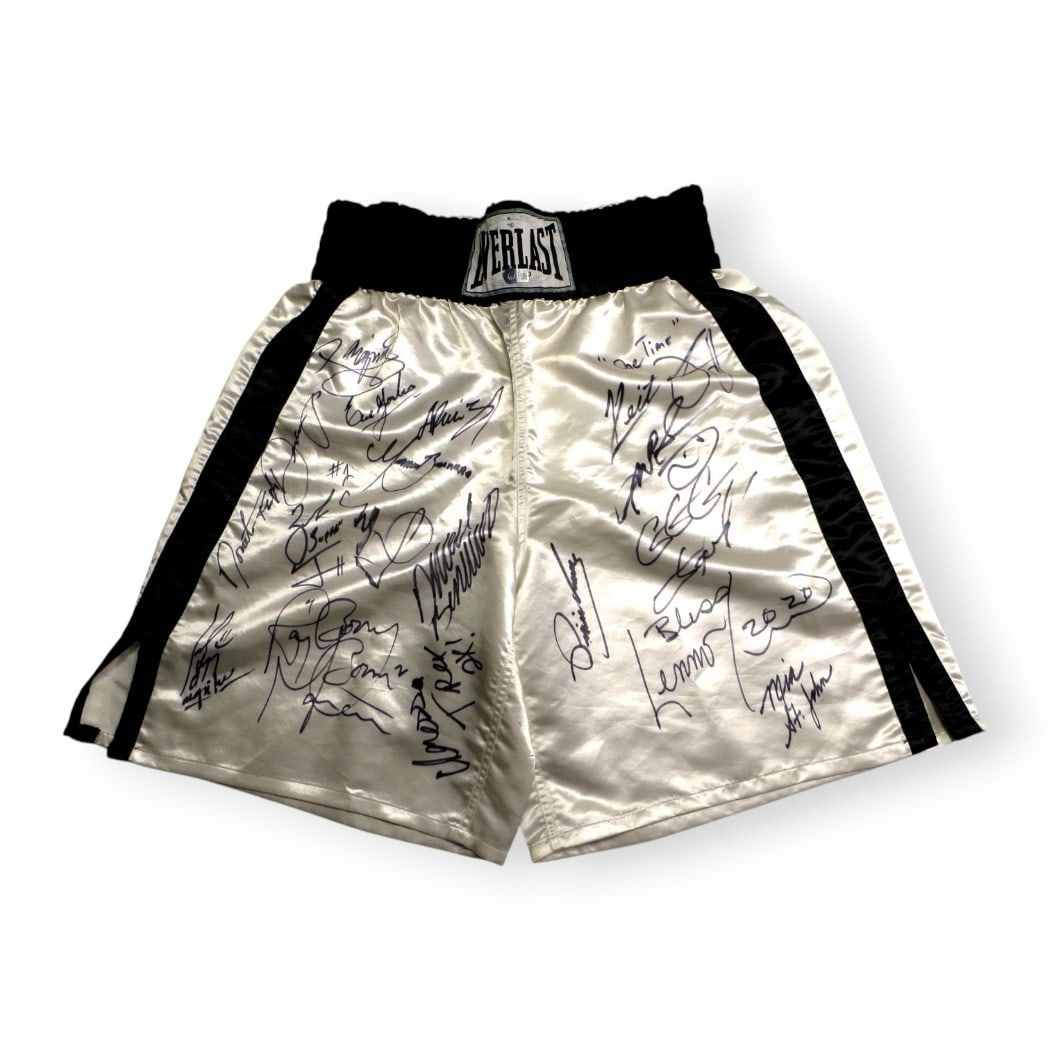 Boxing Legends Multi Signed Trunks 18 Signatures Beckett Authenticated (1 of 5)