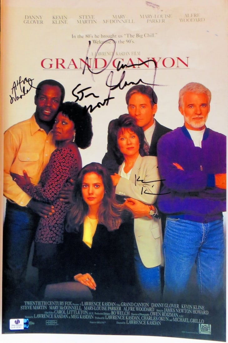 Grand Canyon 11X17 Photo Signed by Glover Kline Woodard Martin JSA Authenticated: Grand Canyon 11X17 Photo Signed by Glover Kline Woodard Martin JSA Authenticated This stunning 11X17 photograph captures the Grand Canyon and features the autographs of four renowned actors: Steve Mar