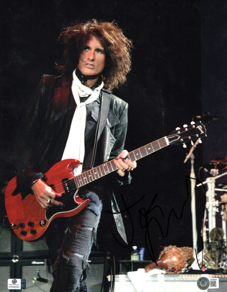 Joe Perry Autographed 11x14 Photo Beckett Authenticated Aerosmith (1 of 4)