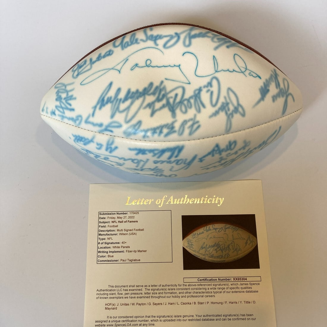Johnny Unitas Walter Payton Bart Starr HOF Signed Football 45 Sigs JSA COA: Johnny Unitas Walter Payton Bart Starr HOF Signed Football 45 Sigs JSA COA This is a remarkable Hall of Fame autographed football featuring an impressive collection of 45 signatures from legendary NFL