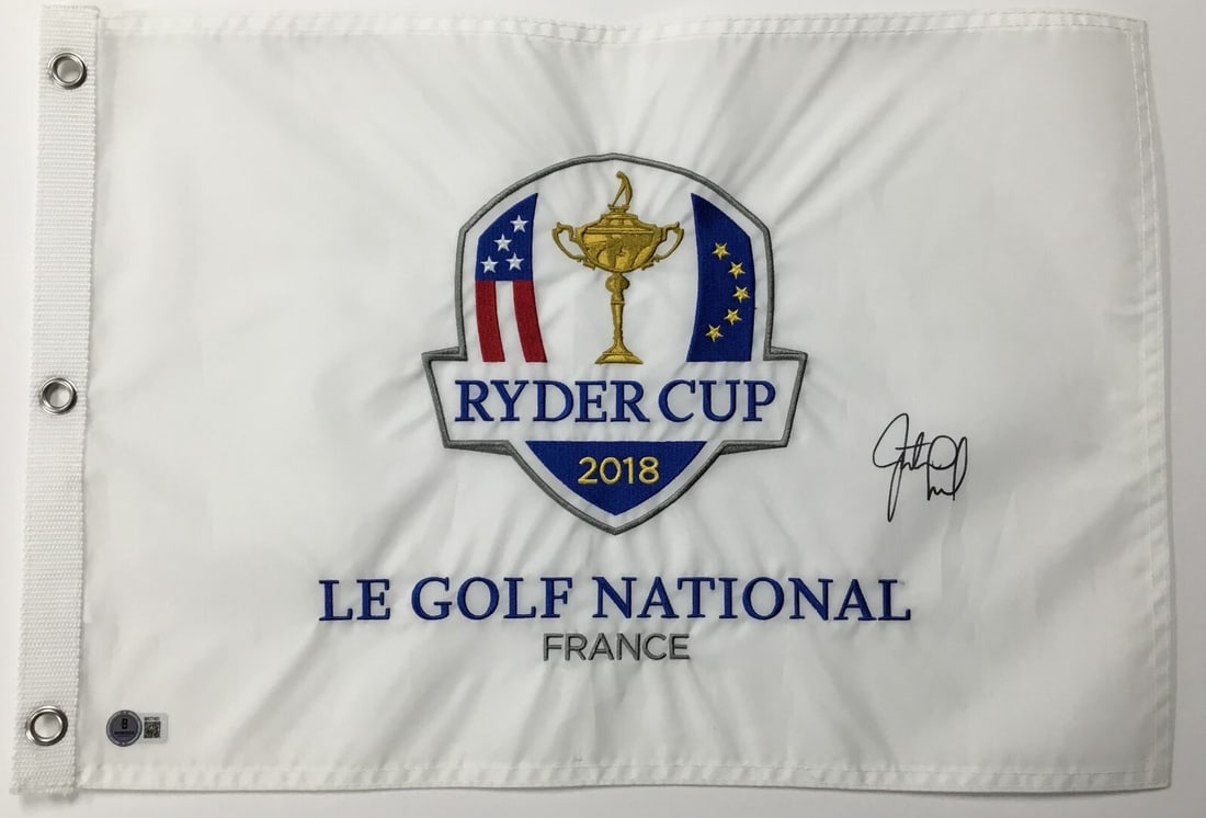 Justin Leonard Signed 2018 Ryder Cup Flag Beckett Authenticated BR77401 (1 of 4)