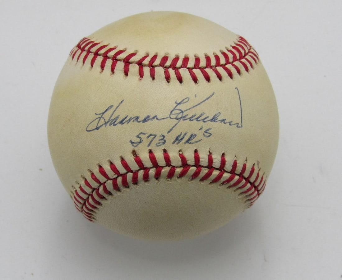 Harmon Killebrew HOF Signed OAL Baseball 573 HR's Twins PSA/DNA: Harmon Killebrew HOF Signed OAL Baseball 573 HR's Twins PSA/DNA This item is an original OAL baseball signed and inscribed by Harmon Killebrew, Hall of Fame member with the inscription "573 HR's".