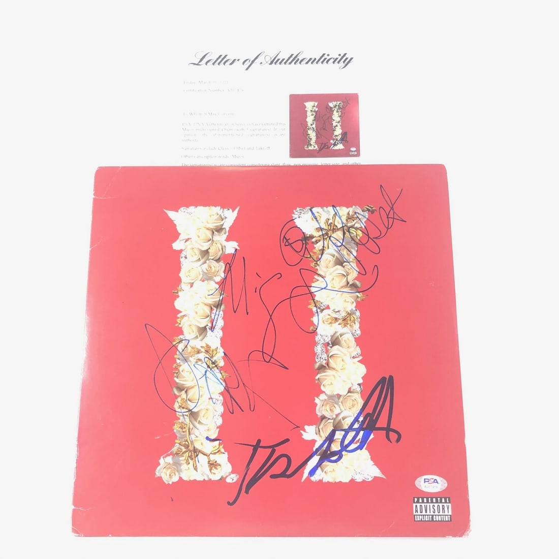 Migos Culture Signed LP Vinyl by Quavo Offset Takeoff PSA/DNA Certified: Migos Culture Signed LP Vinyl by Quavo Offset Takeoff PSA/DNA Certified This is an original LP vinyl album cover autographed by Quavo Huncho, Takeoff, and Offset of the iconic hip-hop group Migos. Eac