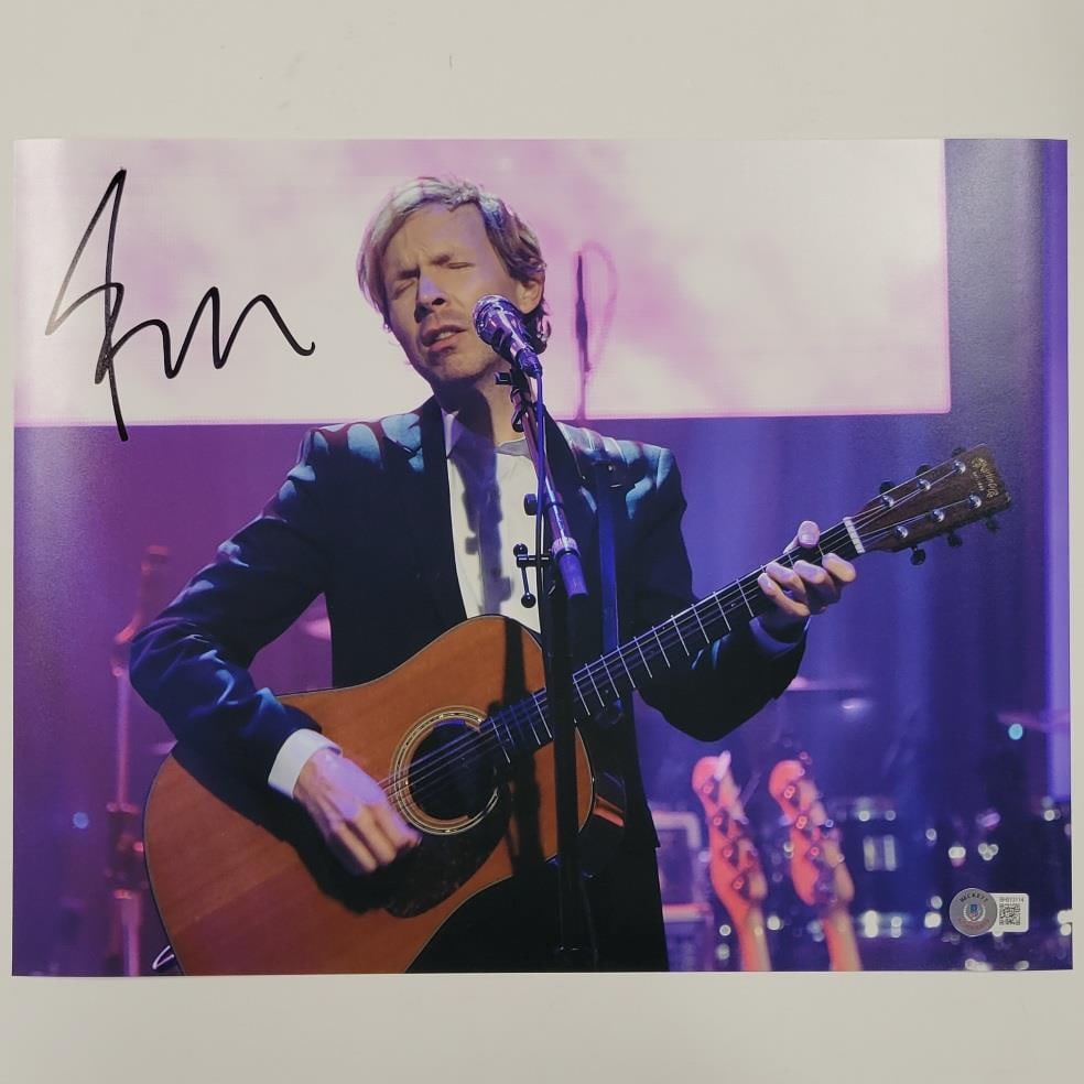 Signed 11x14 Beck Photo with Beckett Authentication Autograph from Musician (1 of 3)