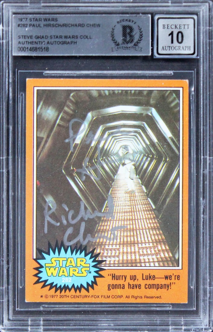 1977 Star Wars #282 Card Signed by Paul Hirsch Richard Chew BAS Authenticated Gem Mint 10: 1977 Star Wars #282 Card Signed by Paul Hirsch Richard Chew BAS Authenticated Gem Mint 10 This is a stunning autographed 1977 Star Wars #282 card, personally signed by Paul Hirsch and Richard Chew. Gr