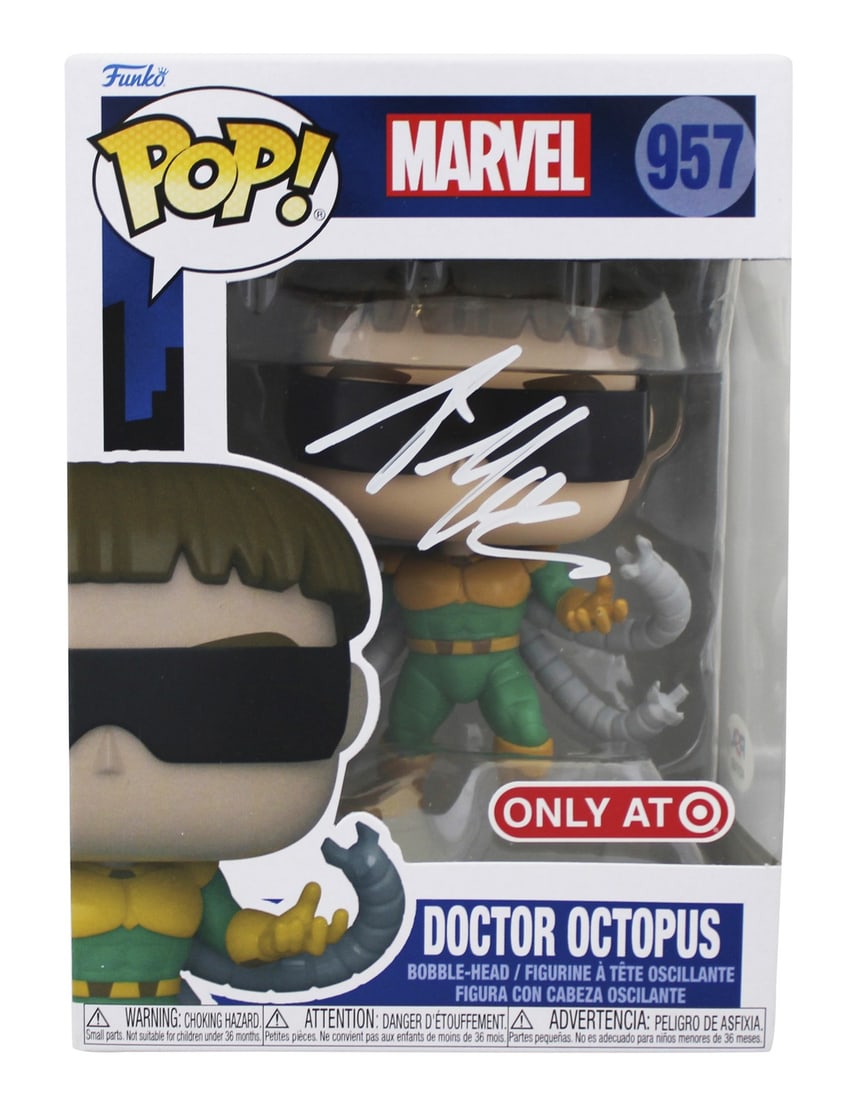 Alfred Molina Signed Doctor Octopus #957 Funko Pop PSA/DNA Certified (1 of 7)