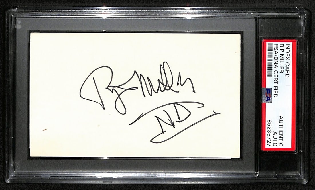 Rip Miller Signed Autographed 3x5 Index Card Notre Dame PSA/DNA: Rip Miller Signed Autographed 3x5 Index Card Notre Dame PSA/DNA This offering features an original 3x5 index card signed by Rip Miller, a distinguished member of the College Football Hall of Fame.