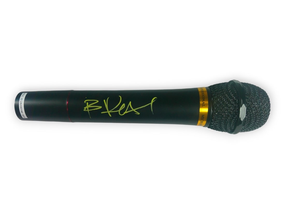 Microphone Signed by B-Real of Cypress Hill JSA Authenticated: Microphone Signed by B-Real of Cypress Hill JSA Authenticated This is a microphone autographed by B-Real of Cypress Hill. The signature has been authenticated by James Spence Authentication (JSA). The