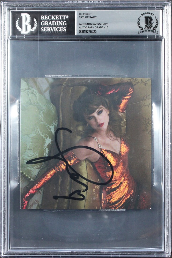 Taylor Swift Autographed Showgirl CD Insert With Heart Beckett BAS 10 Slab (1 of 2)