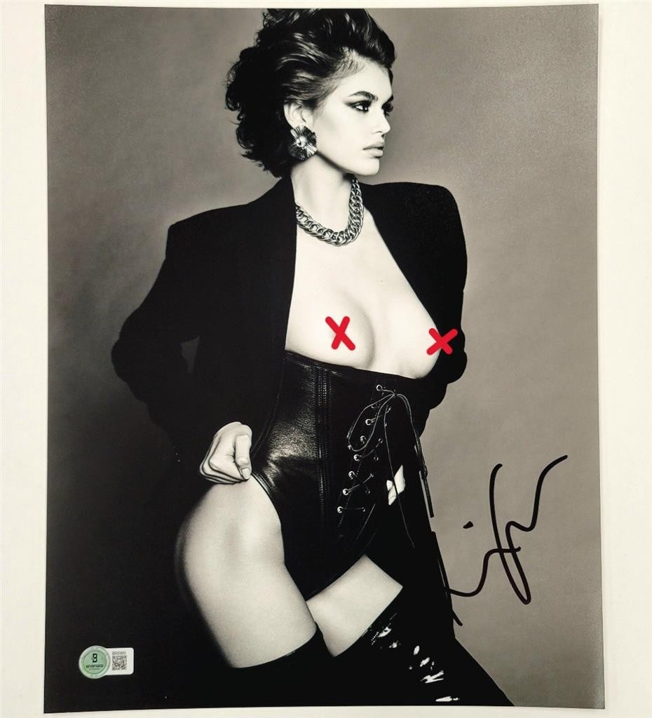 11x14 Photograph Signed by Kaia Gerber with Beckett Authentication: 11x14 Photograph Signed by Kaia Gerber with Beckett Authentication This is an original 11x14 photograph signed by actress and model Kaia Gerber. The autograph has been authenticated by Beckett. The it