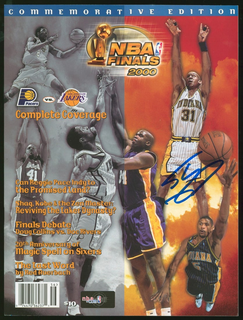 Shaquille O'Neal Signed 2000 NBA Finals Program Authentic Beckett BAS (1 of 2)