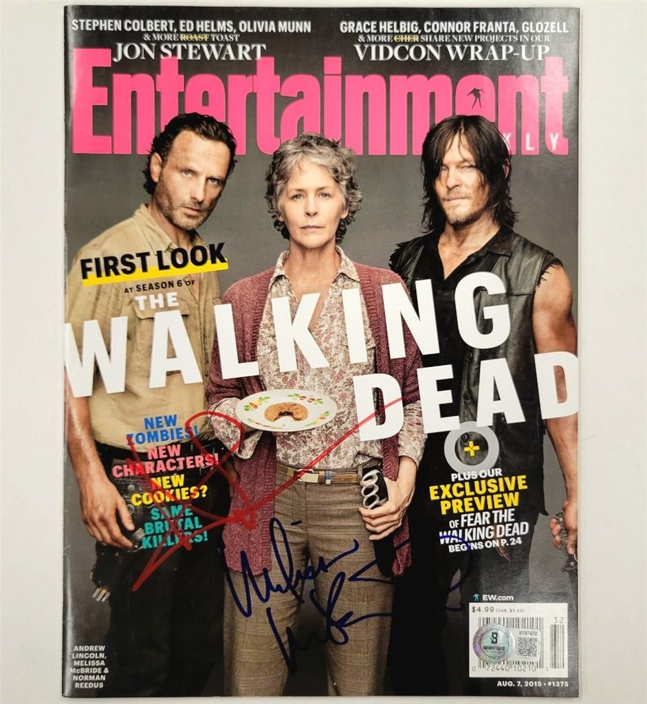 Walking Dead Magazine autographed by Andrew Lincoln and Melissa McBride Beckett authenticated (1 of 3)