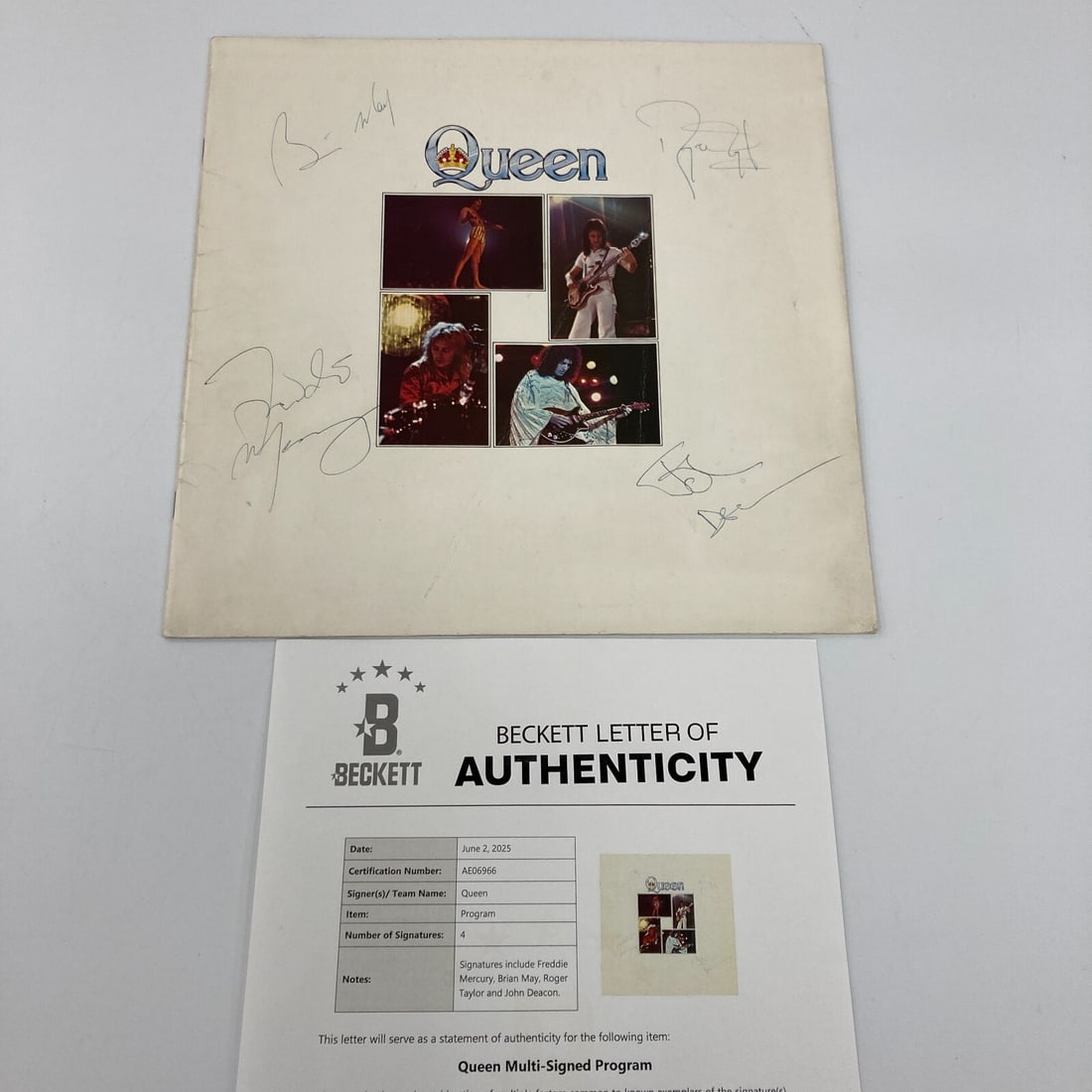 1977 Queen Multi Signed Tour Program Freddie Mercury Beckett COA: 1977 Queen Multi Signed Tour Program Freddie Mercury Beckett COA This is an original 1977 European tour program for Queen, featuring the iconic band during their 'A Day at the Races' tour. The program