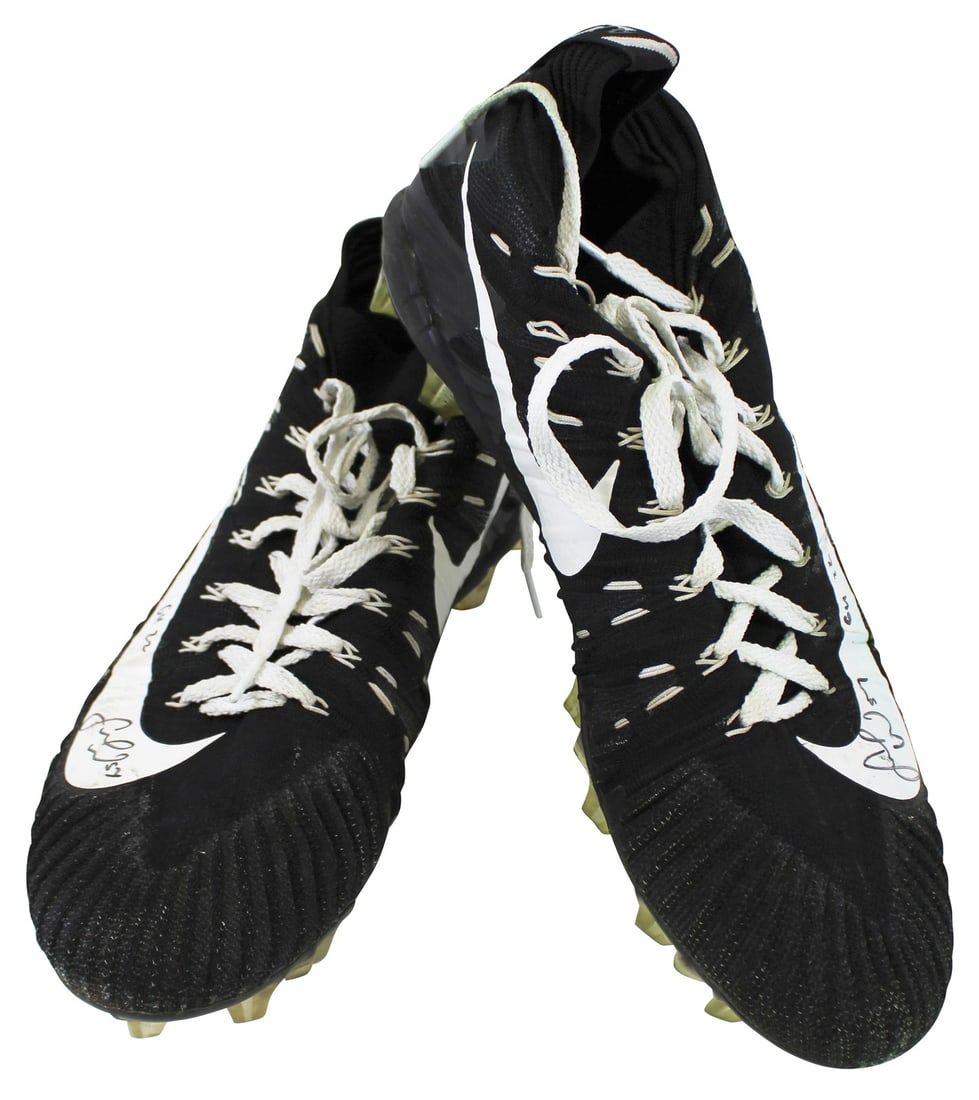 Fred Warner Signed Game Worn Nike Alpha Cleats GU 22 49ers BAS: Fred Warner Signed Game Worn Nike Alpha Cleats GU 22 49ers BAS Own a piece of football history with these game-worn Nike Alpha Menace cleats, personally signed by Fred Warner of the San Francisco 49er