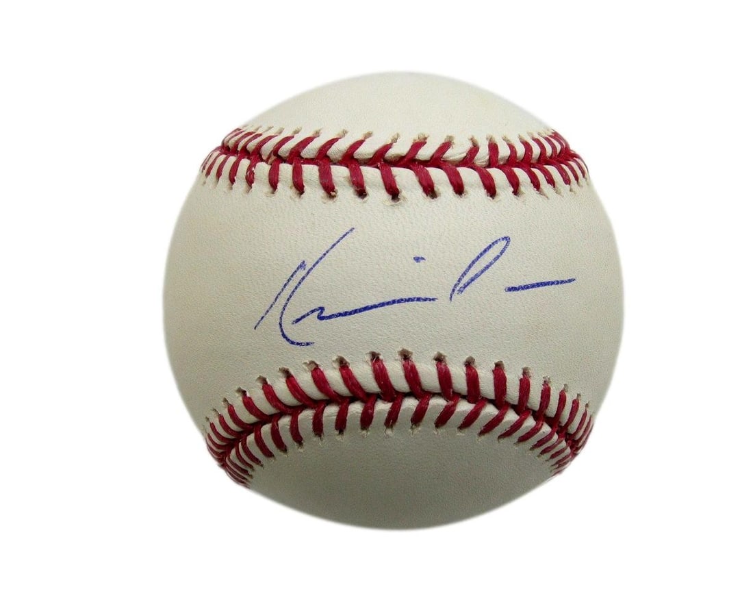 Kevin Costner Autographed OML Baseball Yellowstone PSA/DNA Certified: Kevin Costner Autographed OML Baseball Yellowstone PSA/DNA Certified This is an original autographed OML baseball signed by Kevin Costner, the renowned actor known for his role in "Yellowstone." The b