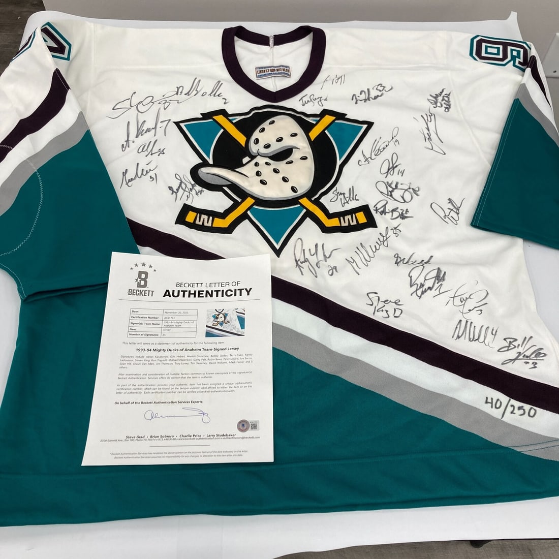 1993-94 Anaheim Mighty Ducks Team Signed Jersey 25 Sigs Beckett COA (1 of 8)