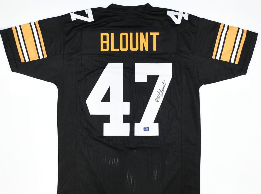 Signed Mel Blount Football Jersey Black Pro Style Pittsburgh Steelers Original: Signed Mel Blount Football Jersey Black Pro Style Pittsburgh Steelers Original This black pro style jersey is autographed by Mel Blount, the renowned football player known for his time with the Pittsb