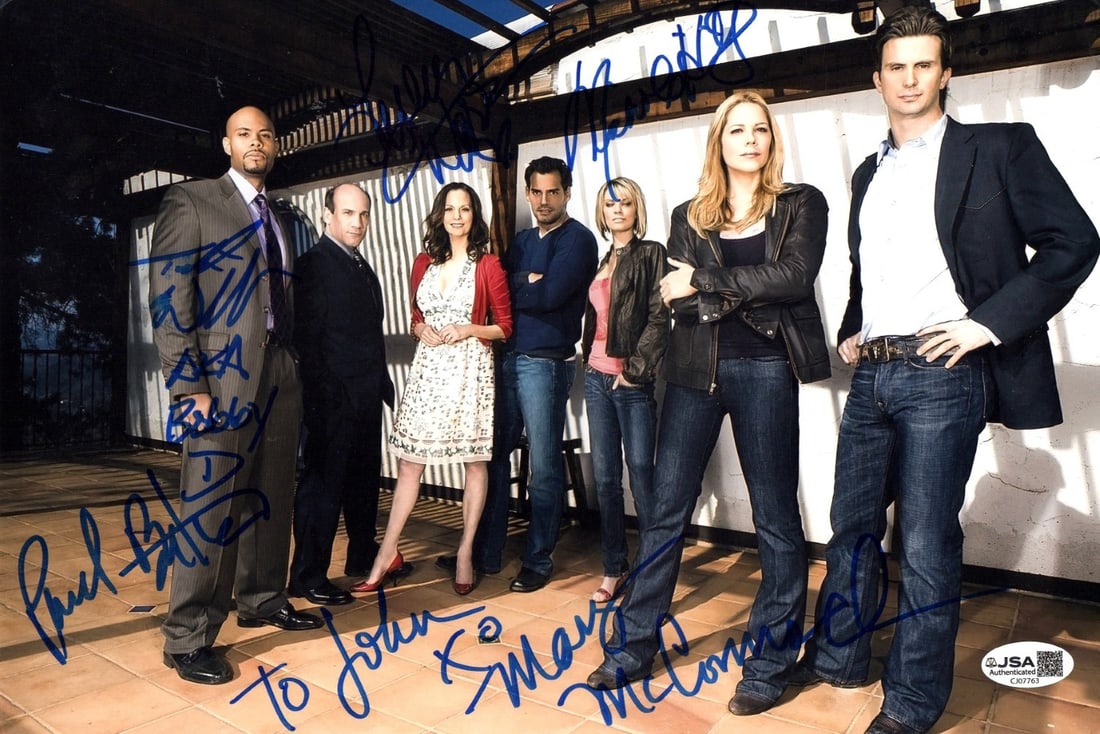 In Plain Sight Signed 8x12 Photo McCormack Warren JSA Authenticated (1 of 2)