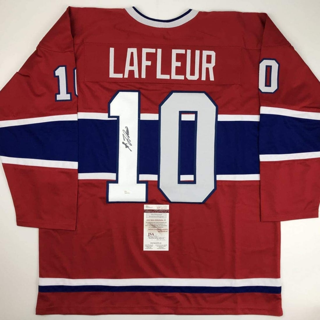 Guy LaFleur Autographed Montreal Canadiens Hockey Jersey JSA COA Gem Mint: Guy LaFleur Autographed Montreal Canadiens Hockey Jersey JSA COA Gem Mint Celebrate the legacy of hockey legend Guy LaFleur with this autographed Montreal Canadiens red hockey jersey. This custom jers