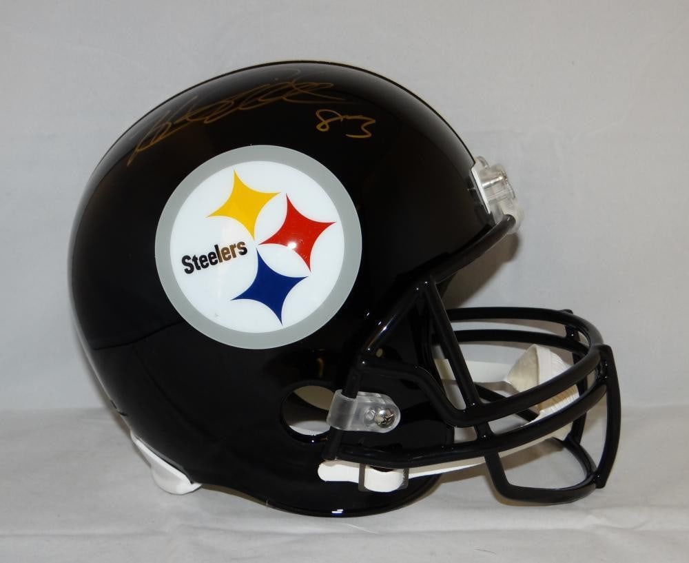 Pittsburgh Steelers Full Size Gold Helmet Signed by Heath Miller JSA Witnessed: Pittsburgh Steelers Full Size Gold Helmet Signed by Heath Miller JSA Witnessed This is a pre-owned, full-size Pittsburgh Steelers helmet featuring a gold finish. The helmet has been autographed by Hea