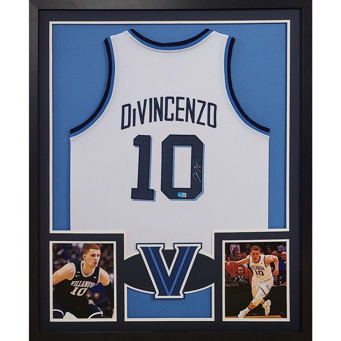 Donte DiVincenzo Autographed Framed Jersey Beckett Authentic Villanova: Donte DiVincenzo Autographed Framed Jersey Beckett Authentic Villanova This autographed Donte DiVincenzo framed jersey is a must-have for any Villanova fan. Authenticated by Beckett, a leading name in