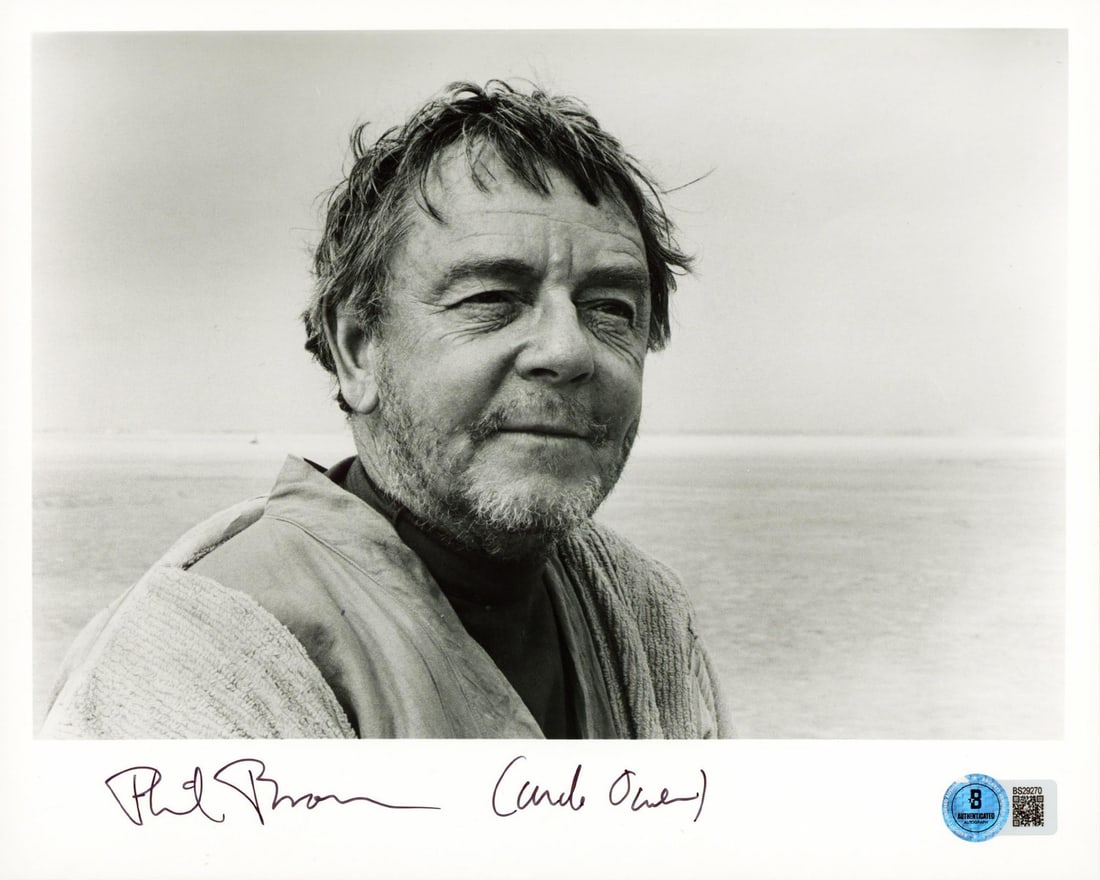 Phil Brown Signed Star Wars Uncle Owen 8x10 Photo Beckett Authenticated: Phil Brown Signed Star Wars Uncle Owen 8x10 Photo Beckett Authenticated This authentic 8x10 photograph features Phil Brown, famously known as "Uncle Owen" from Star Wars, personally signed. The photo